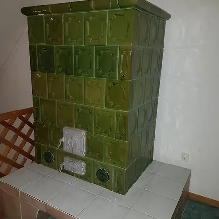 Bed & Breakfast Panzio - Resch Varvolgy