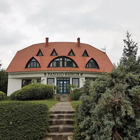Panzio - Resch Bed & Breakfast
