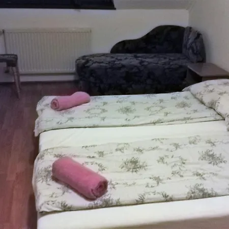 Panzio - Resch Bed & Breakfast *